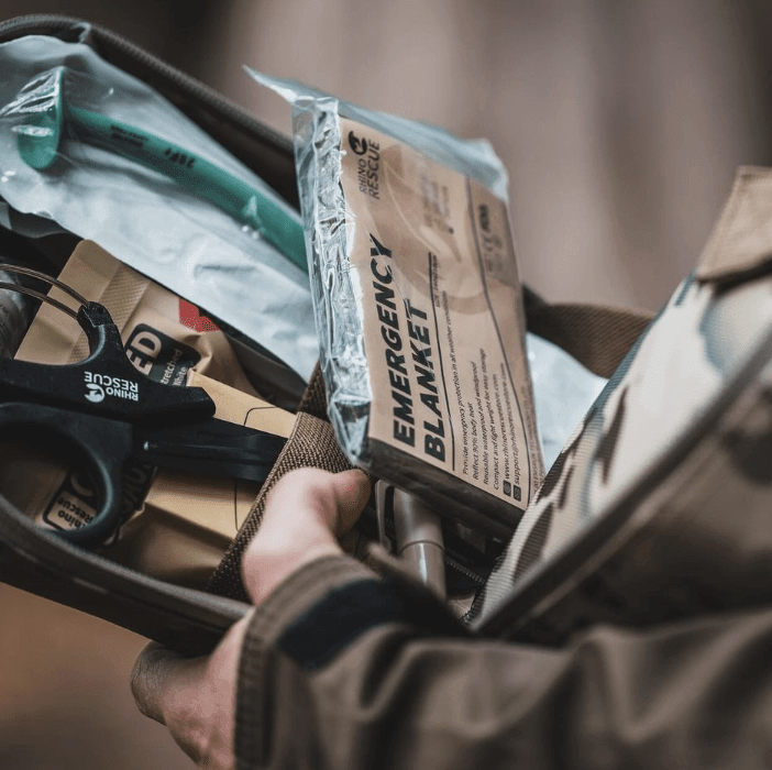 Consejos de Expertos: La Importancia de Estar Preparado con un Kit de Primeros Auxilios de Calidad - Rhino Global Store