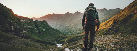 Cómo elegir la mochila adecuada para tus aventuras al aire libre. - RHINO