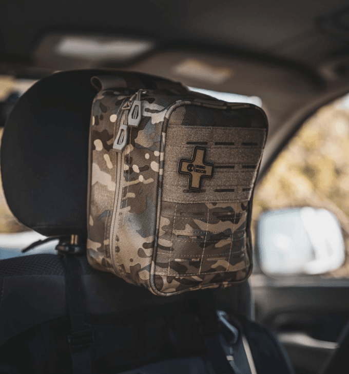 Los Beneficios de Llevar un Kit de Primeros Auxilios en tu Coche: Rhino Rescue te Protege en la Carretera - Rhino Global Store